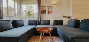 Casa con jardín y vista a la montaña!